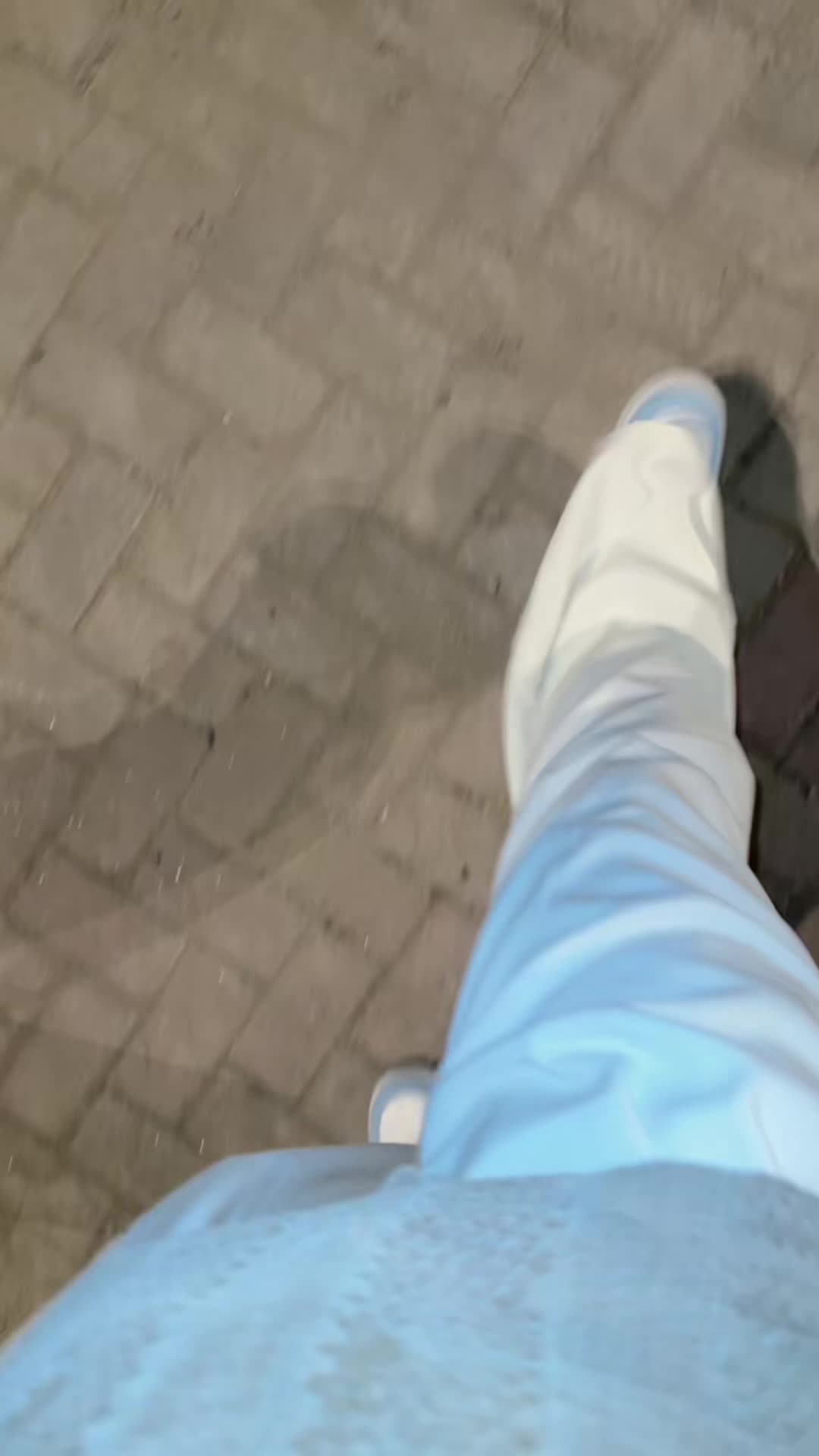 @👀Ă̈نȃ̈S̑̈ 🌸