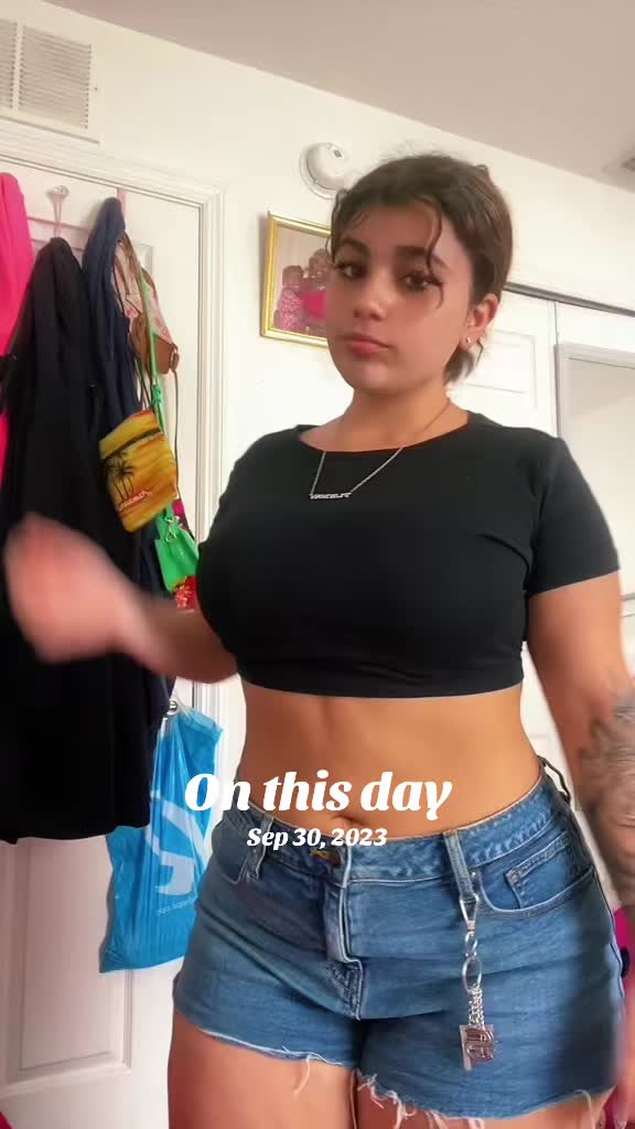 @Shroomelow