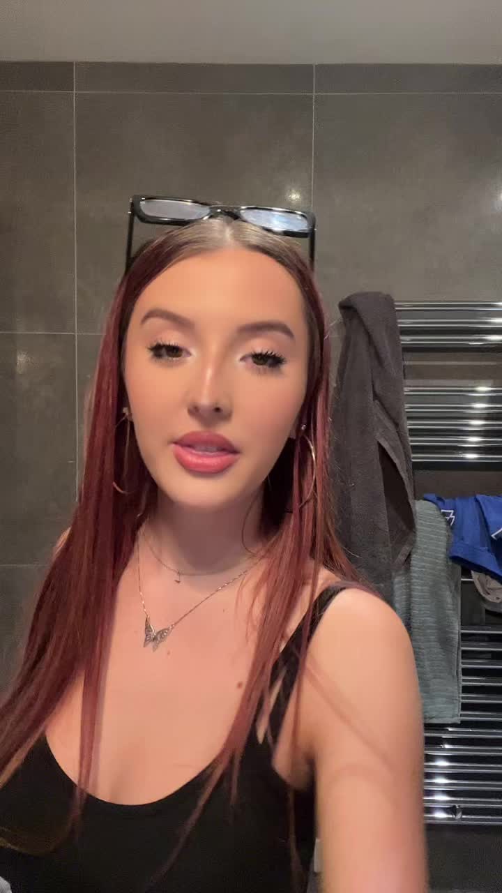 @Leaaa