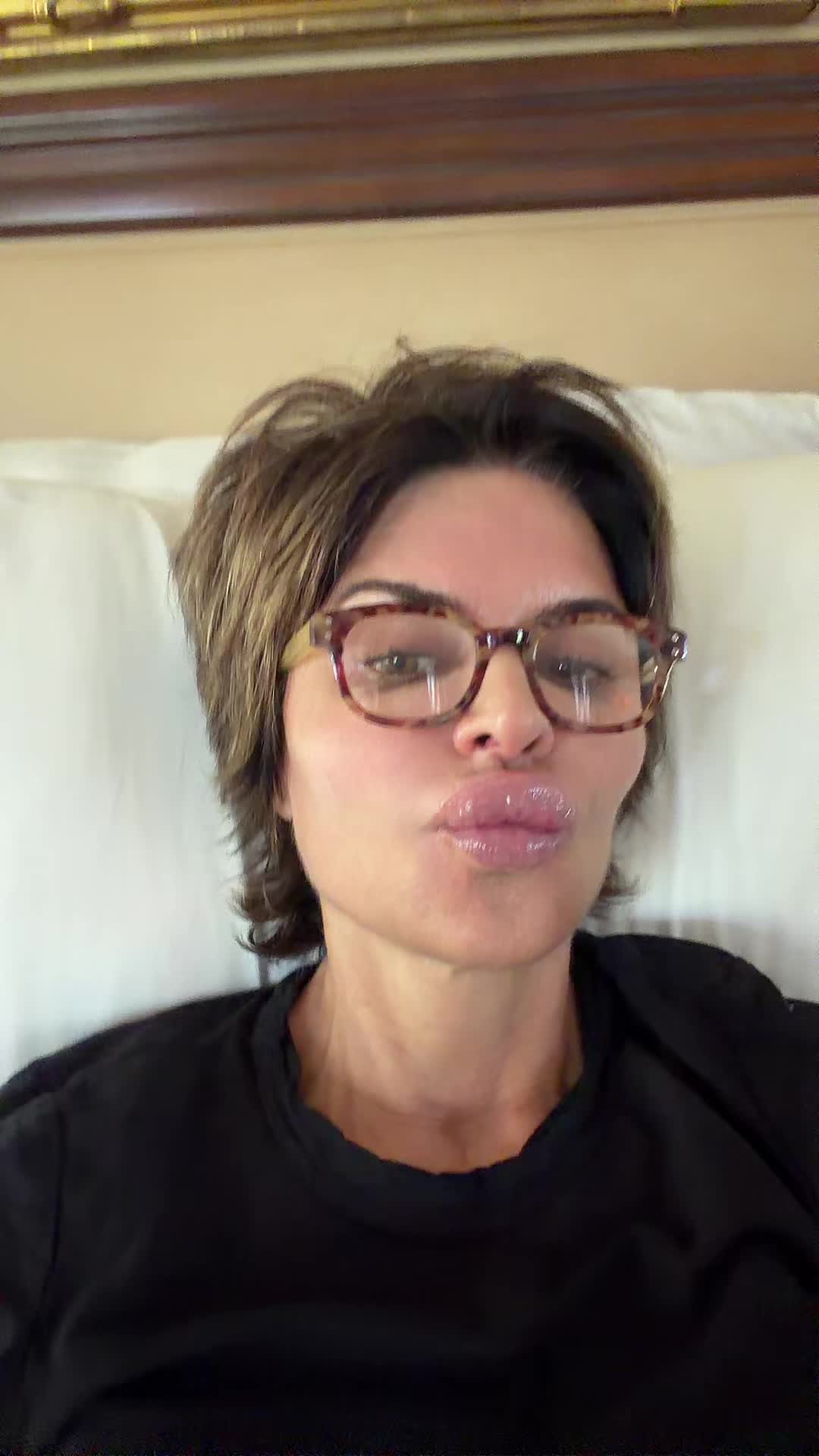 @Lisa Rinna