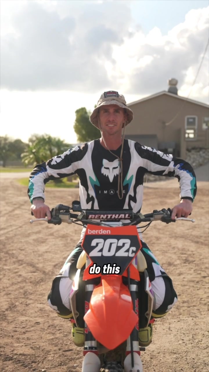 @The Moto Academy
