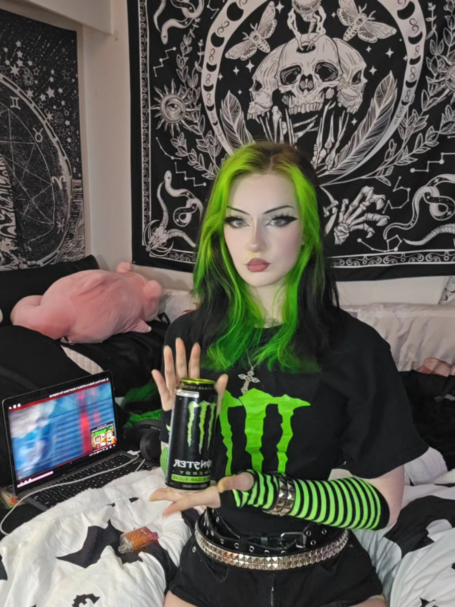 @sylviee