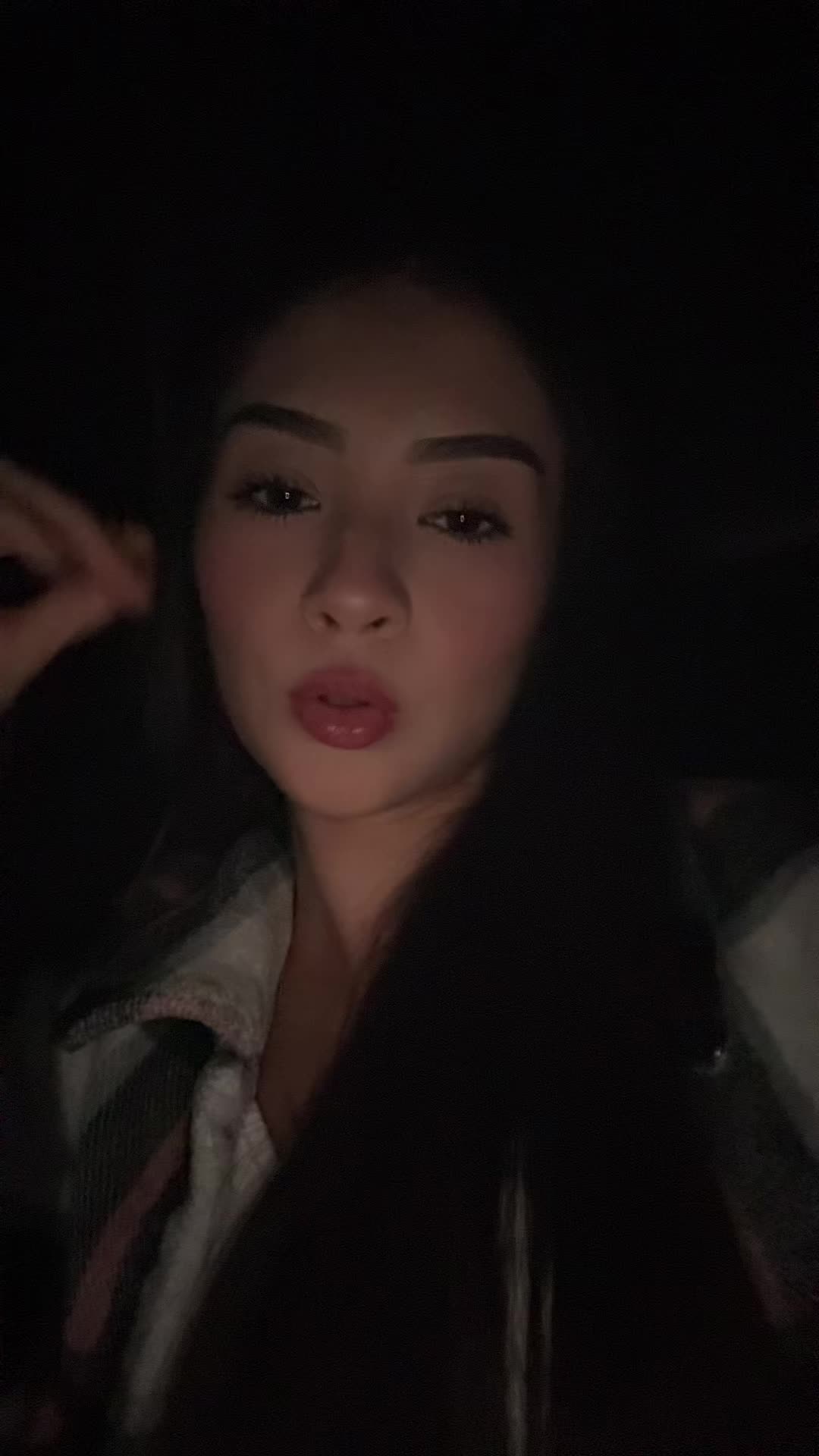 @melannie.
