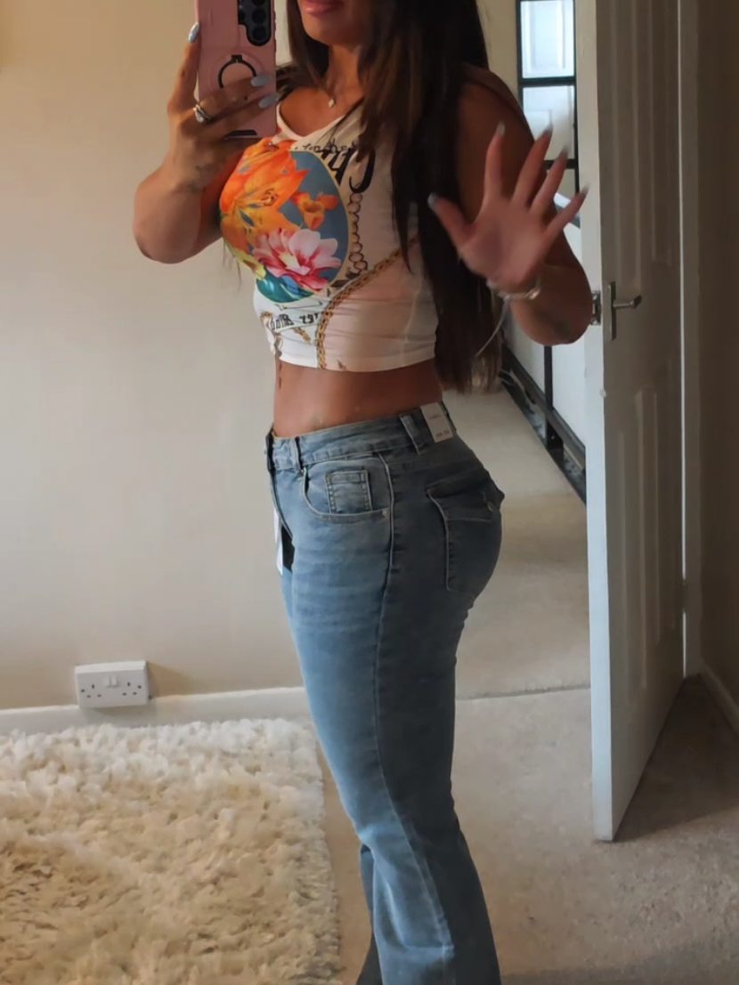 @DeeMaxine💋