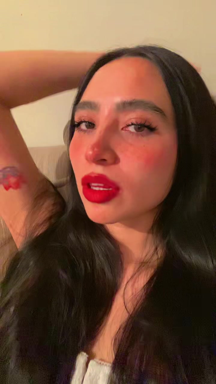 @⭑