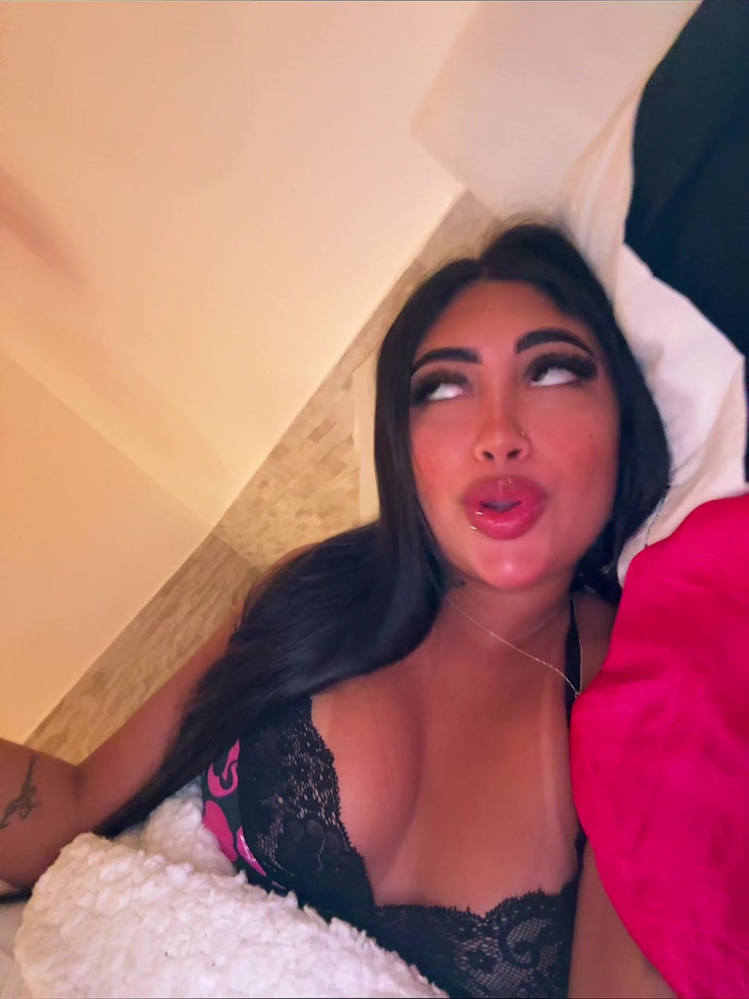 @Gabriela pessanha💋