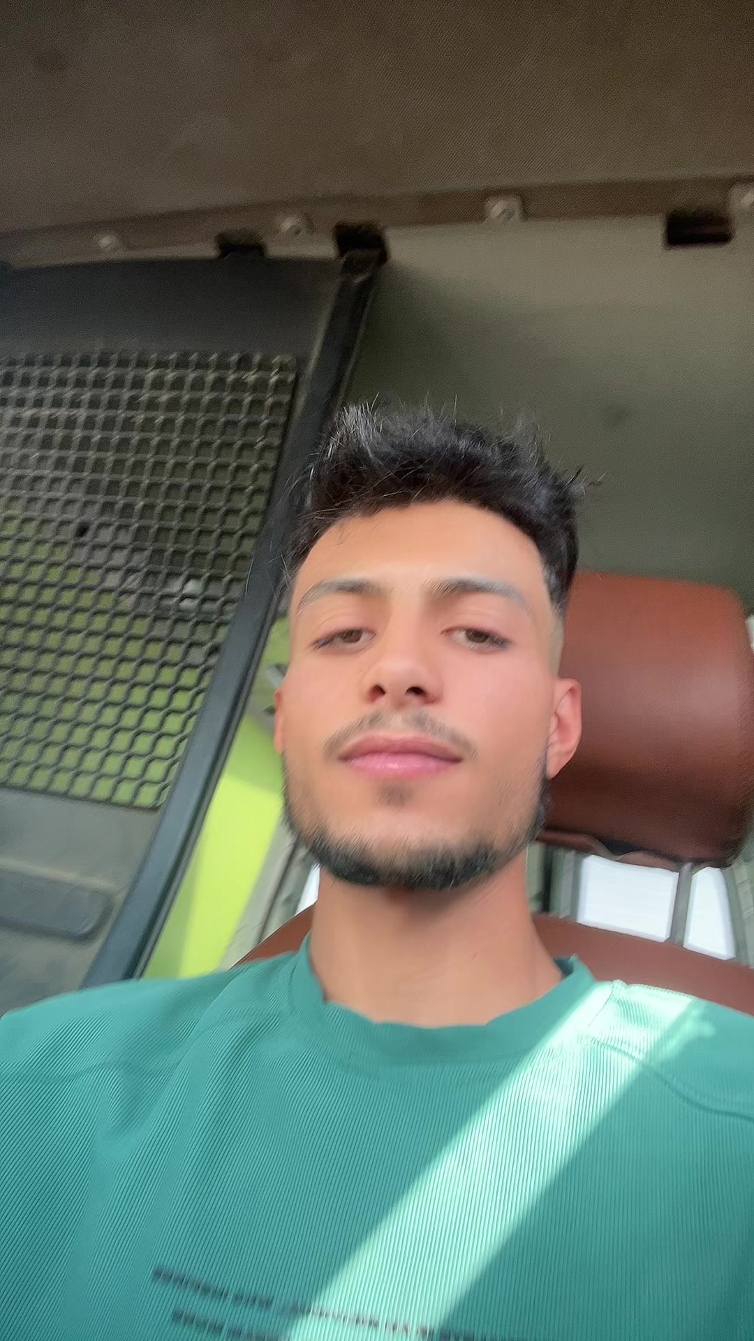 @Y