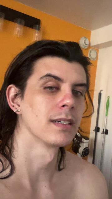 @zero woolfe (on YouTube)