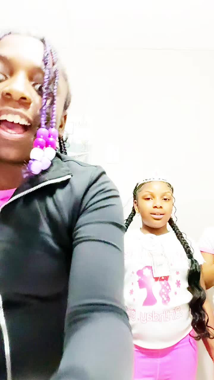 @Nariiithatgirl💗