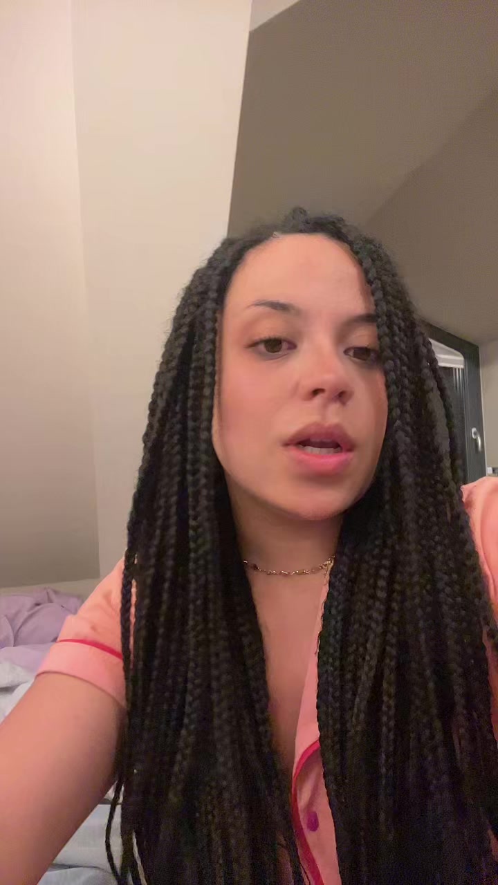 @Larissa 🇧🇷🇩🇪
