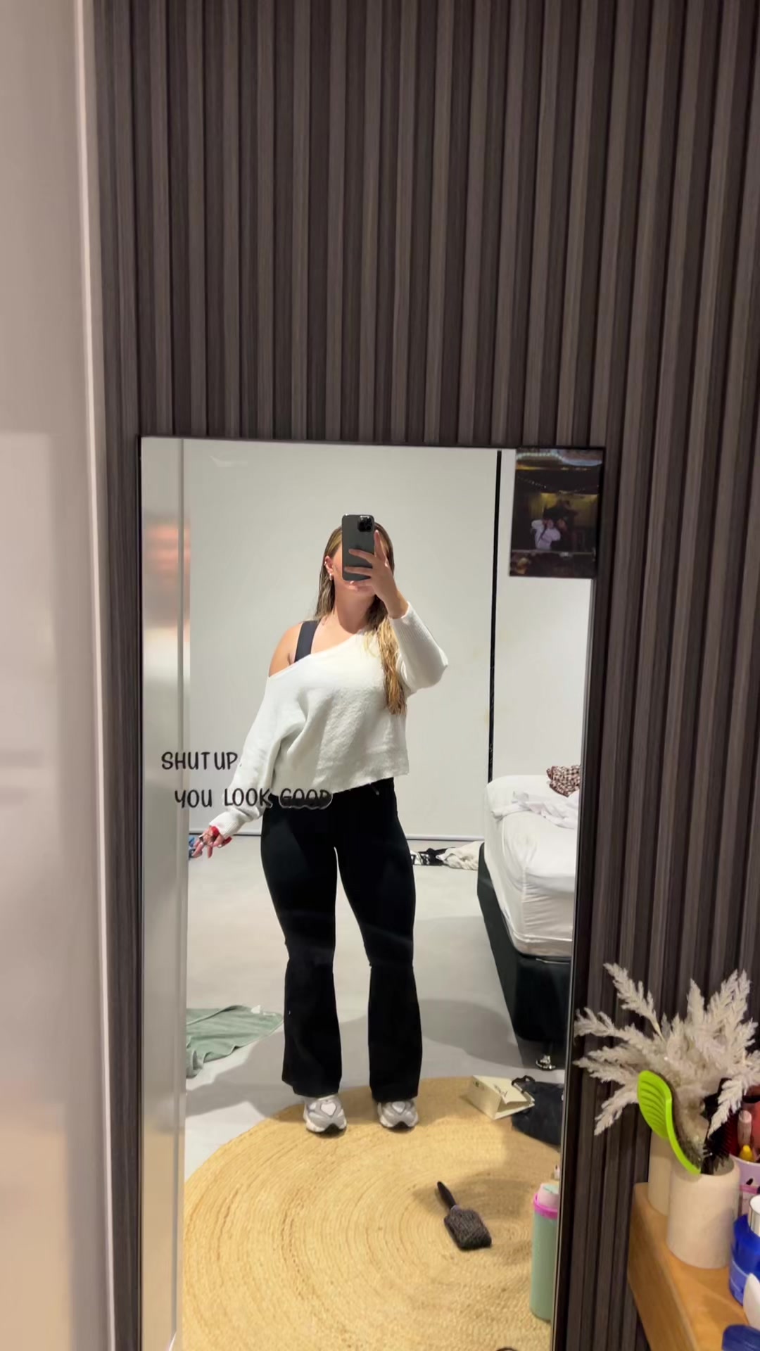 @r