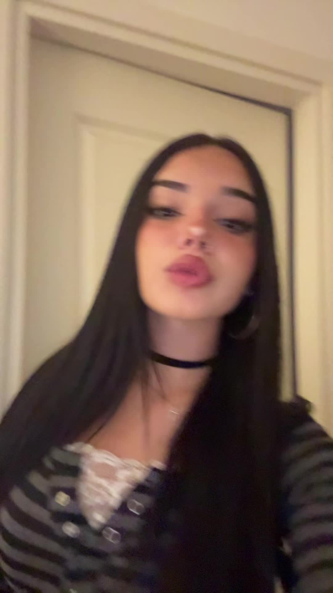 @𝑳𝑰𝑨🪷