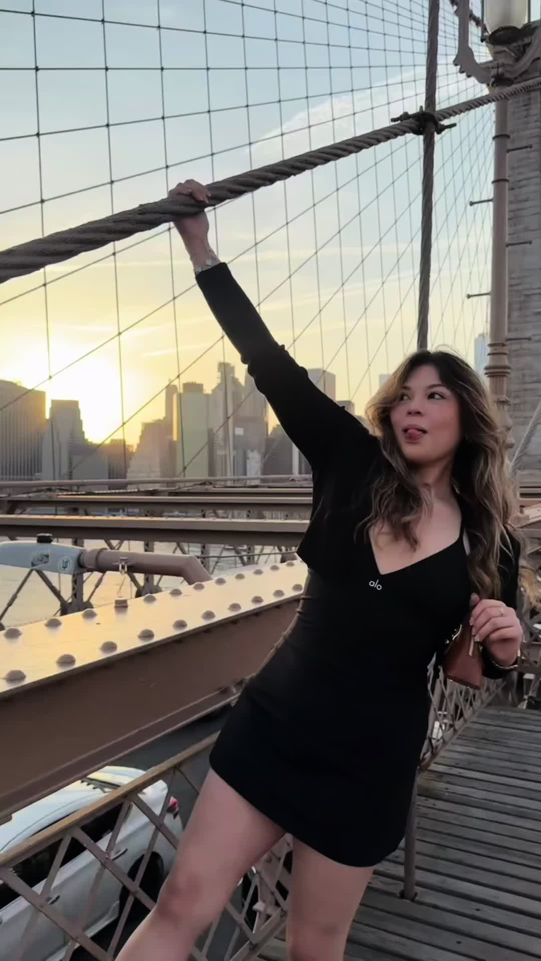 @alejandraxmari