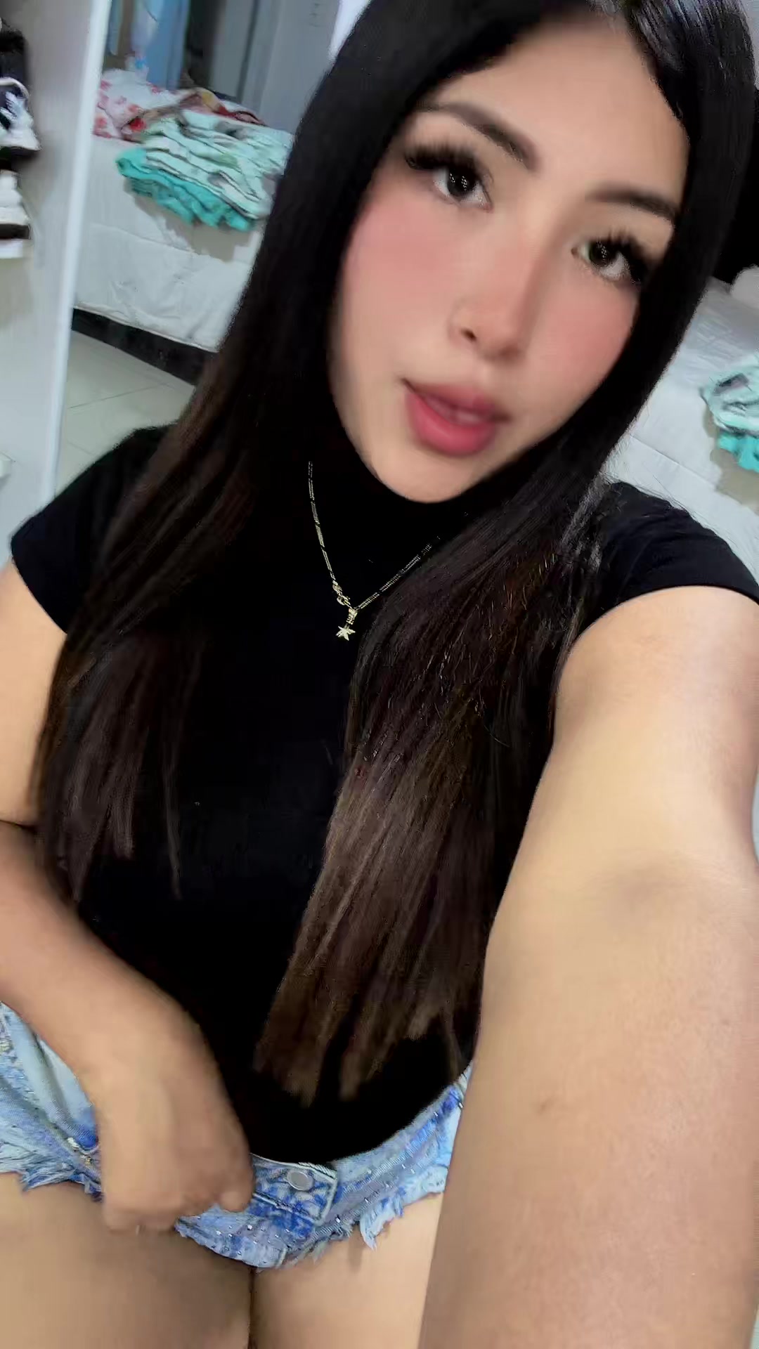 @NICOL REYES 💖💖