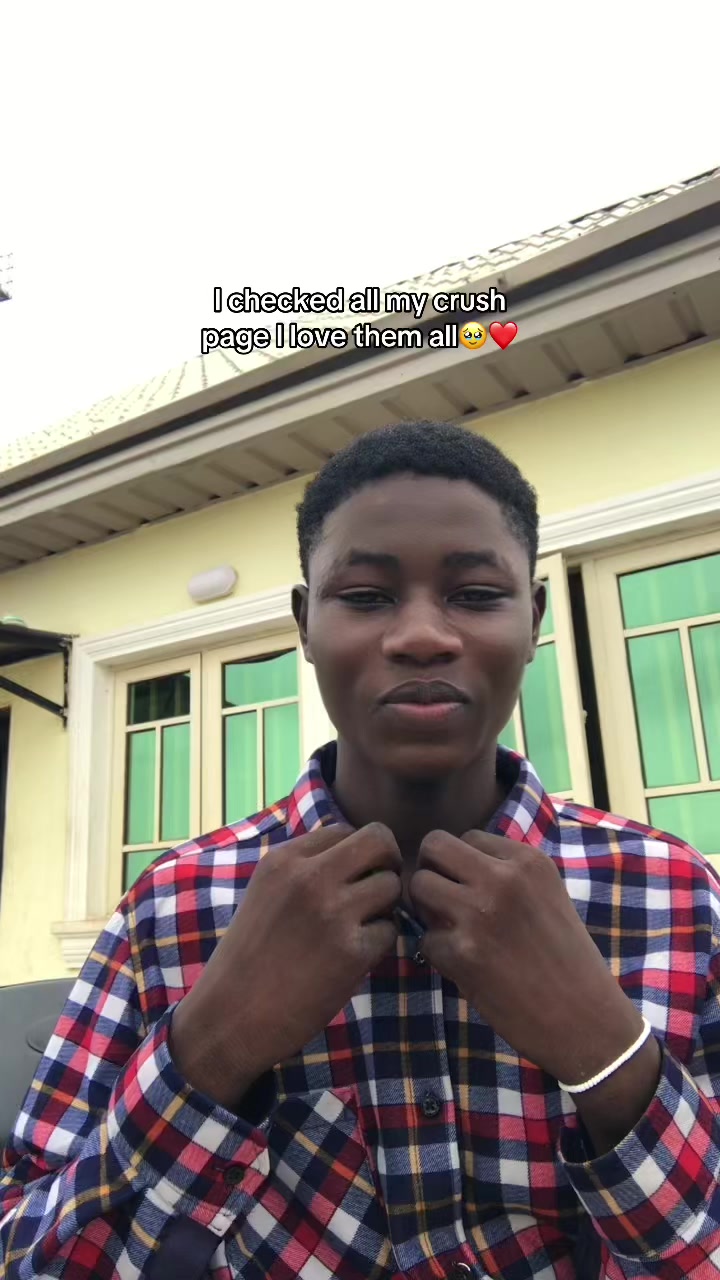 @AKEEM⭐️