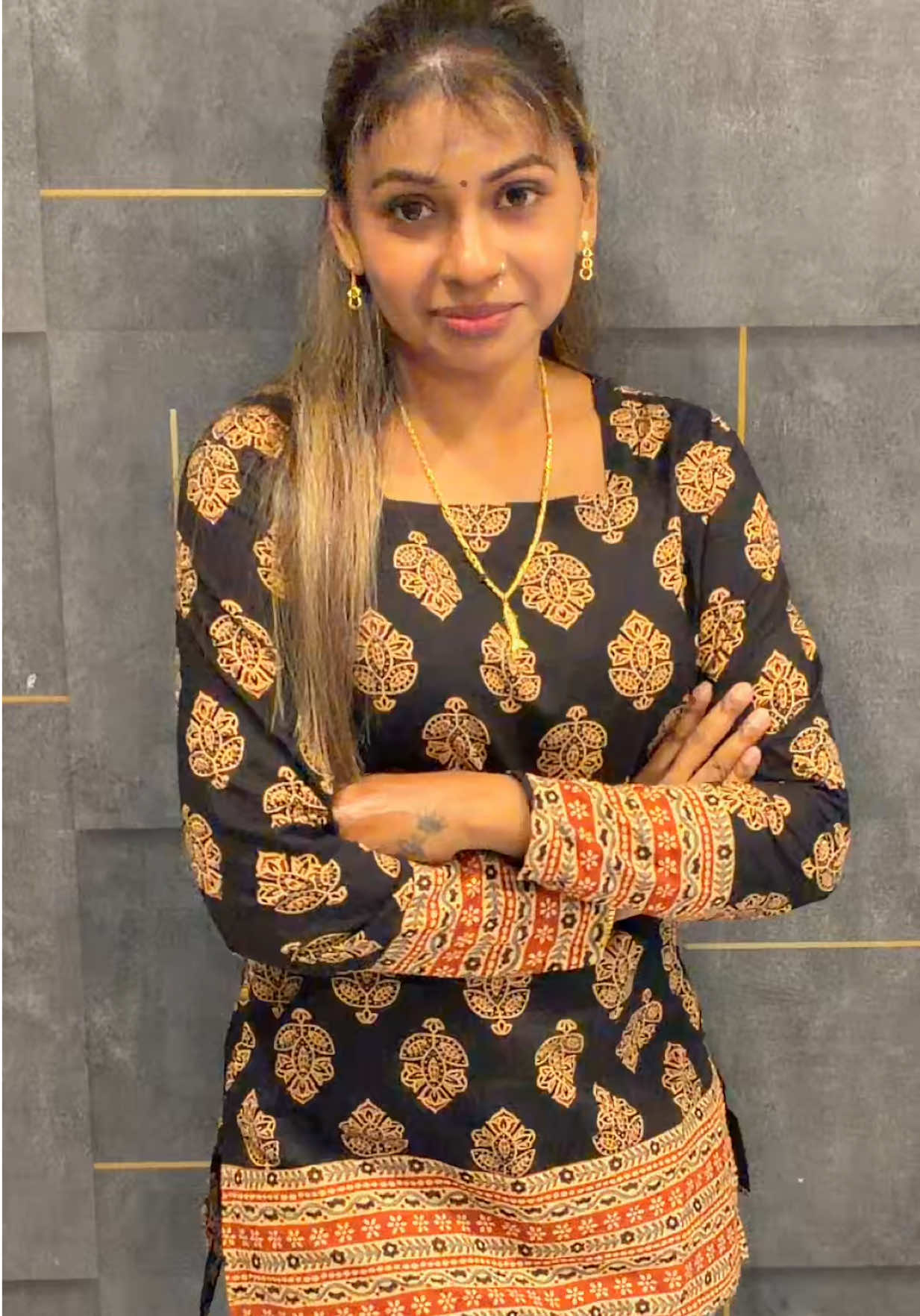 @அவள்🐣