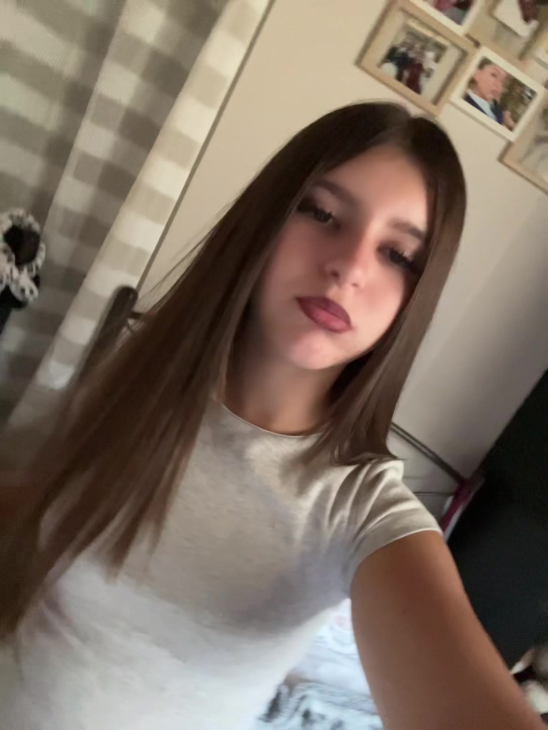 @ℰ🇦🇱
