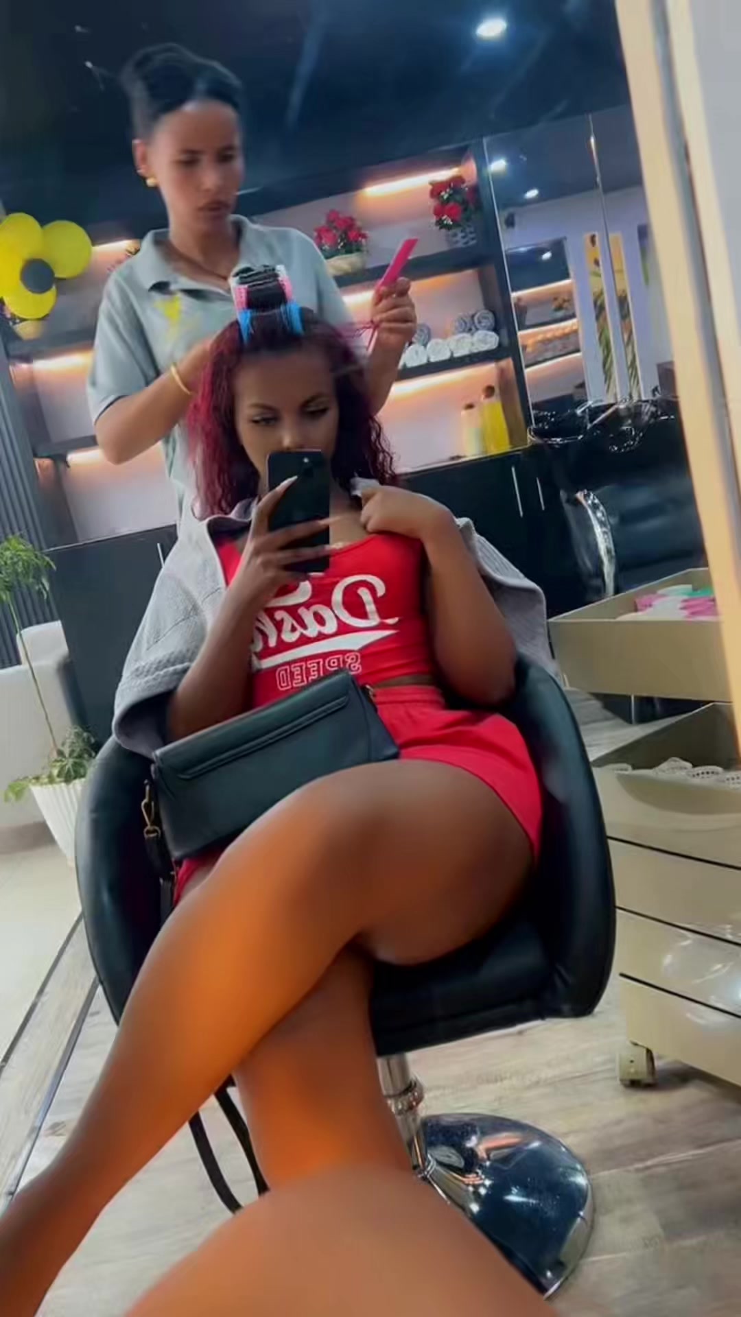 @Li_Leo