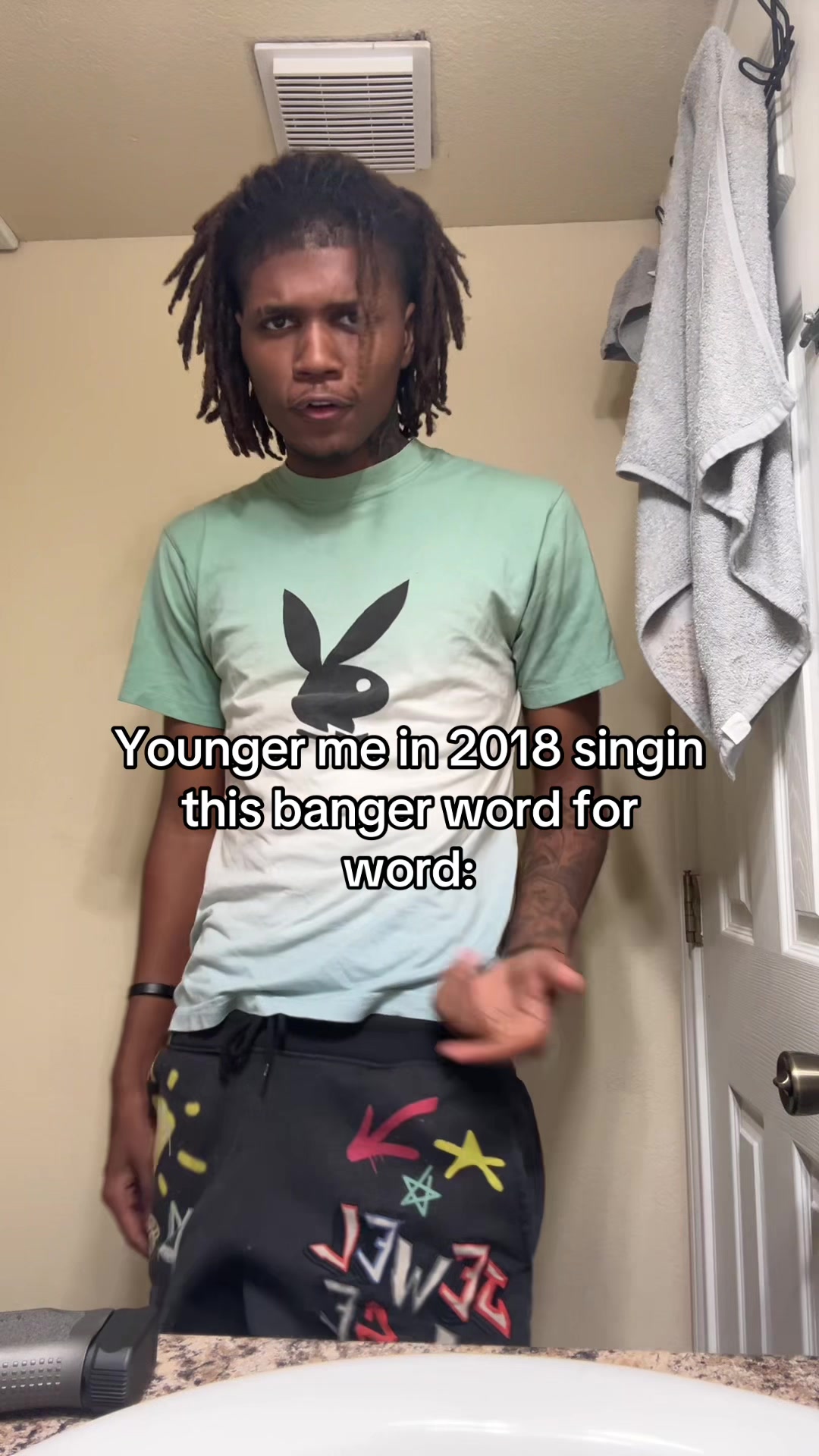 @★