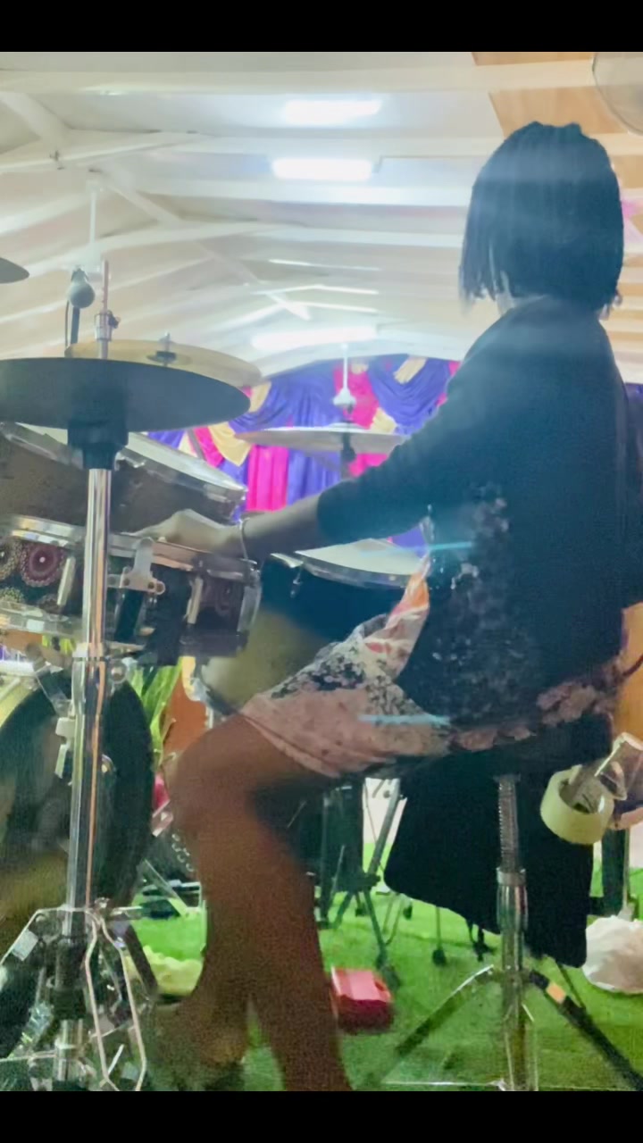 @talentedLiz🎤🥁👌🏾✍🏾