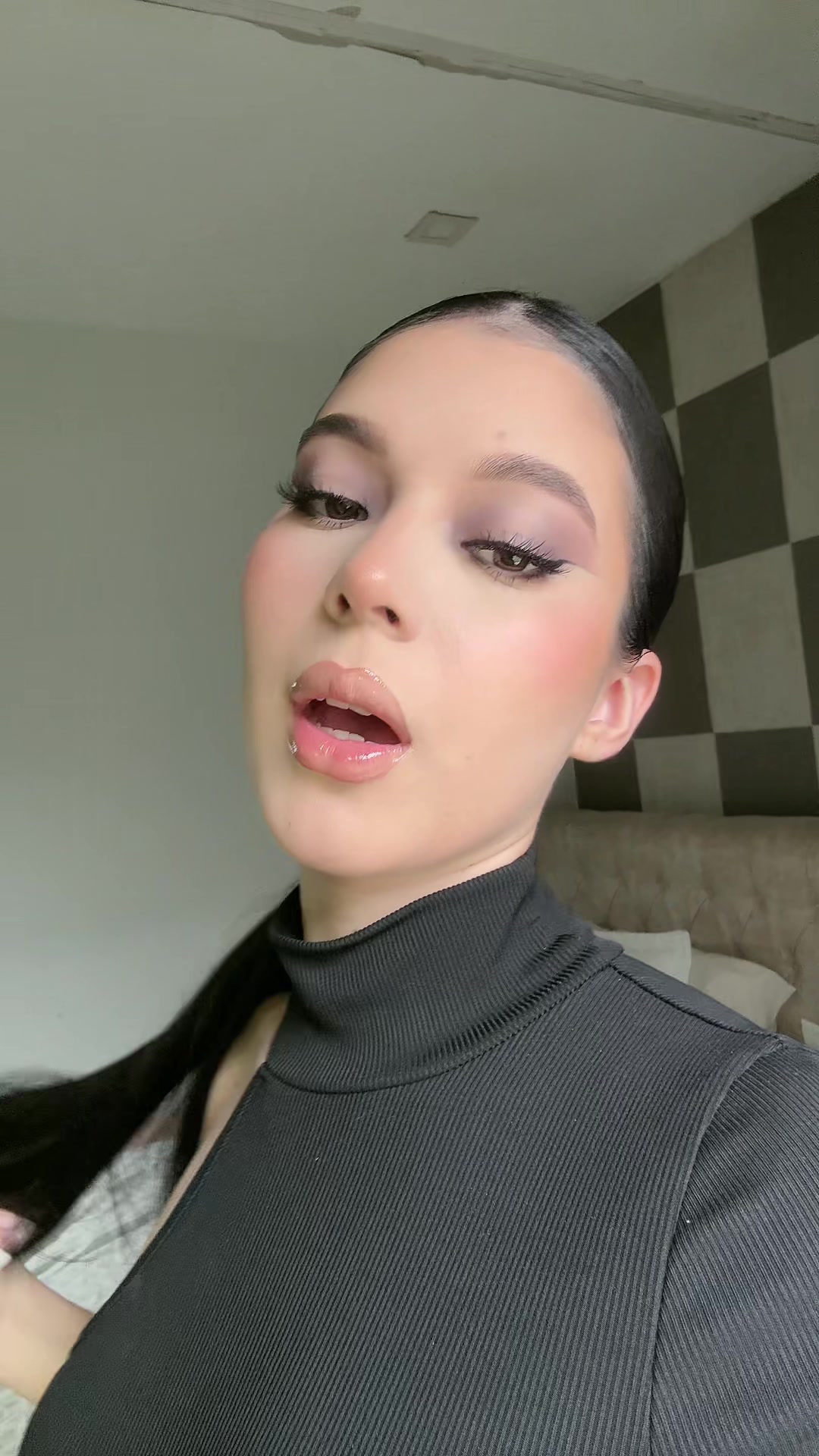 @Lu