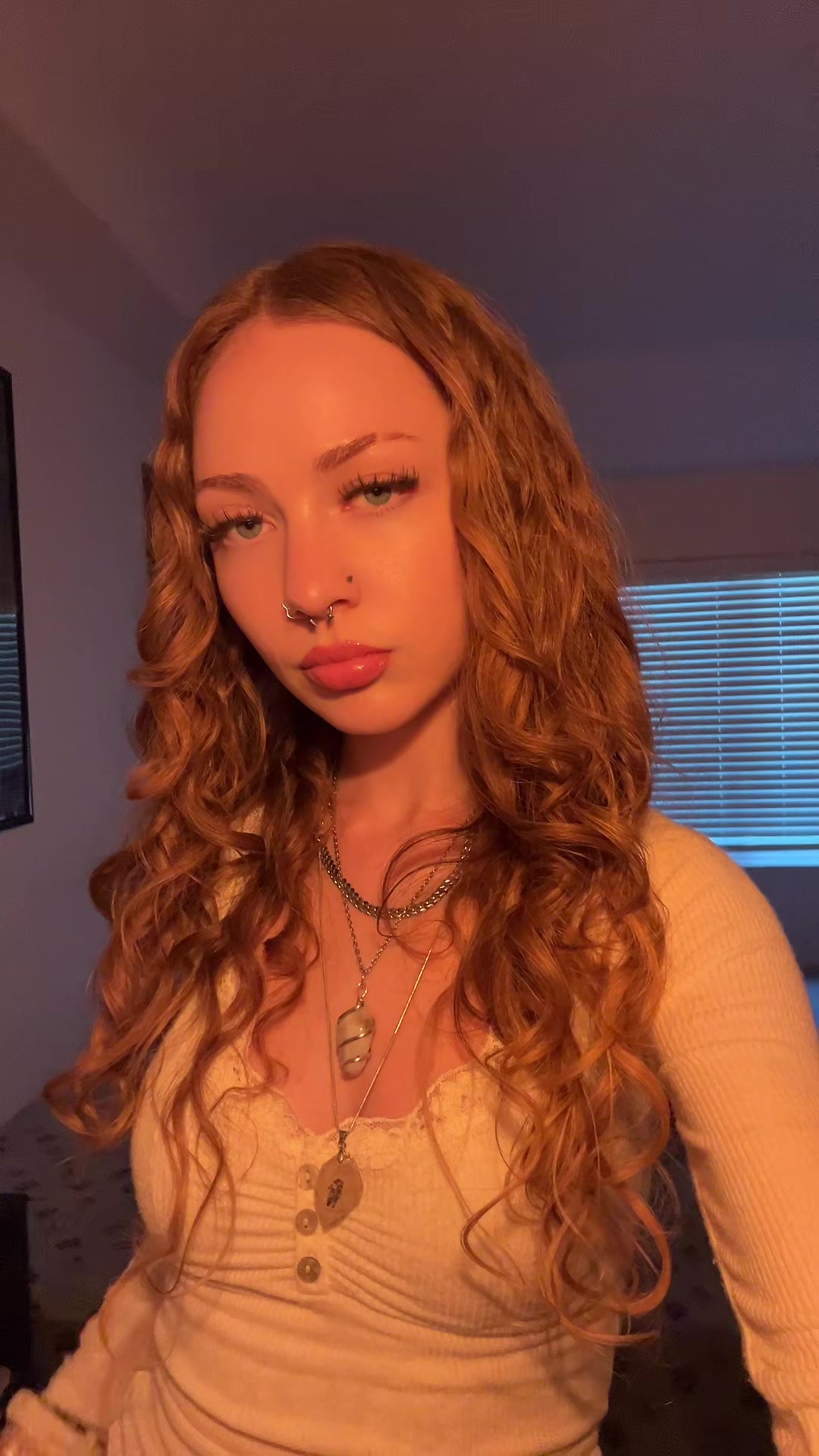 @𝔞𝔫𝔤𝔢𝔩