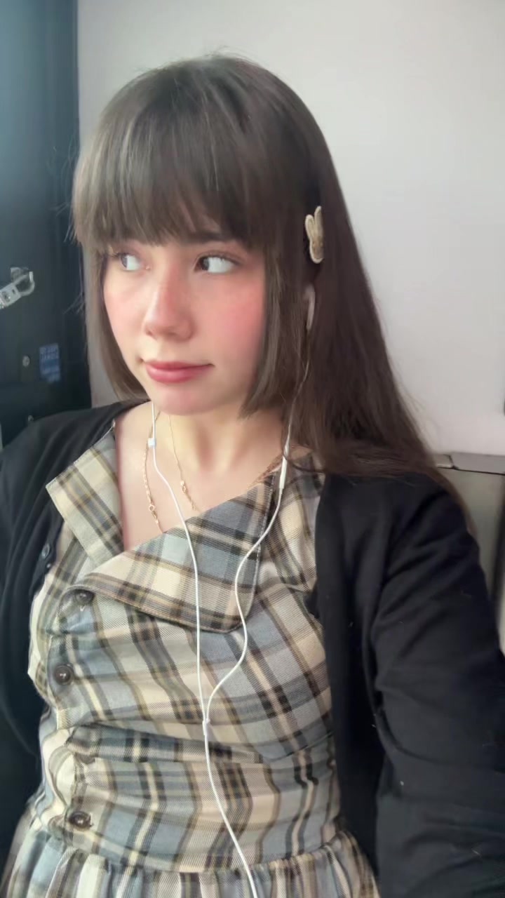 @C⋆˚꩜.ᐟ