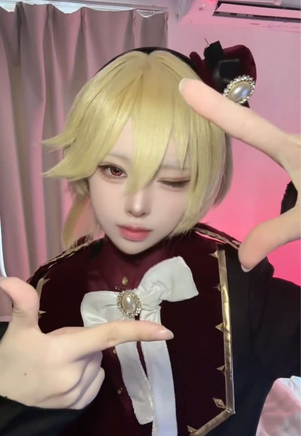 @Uni