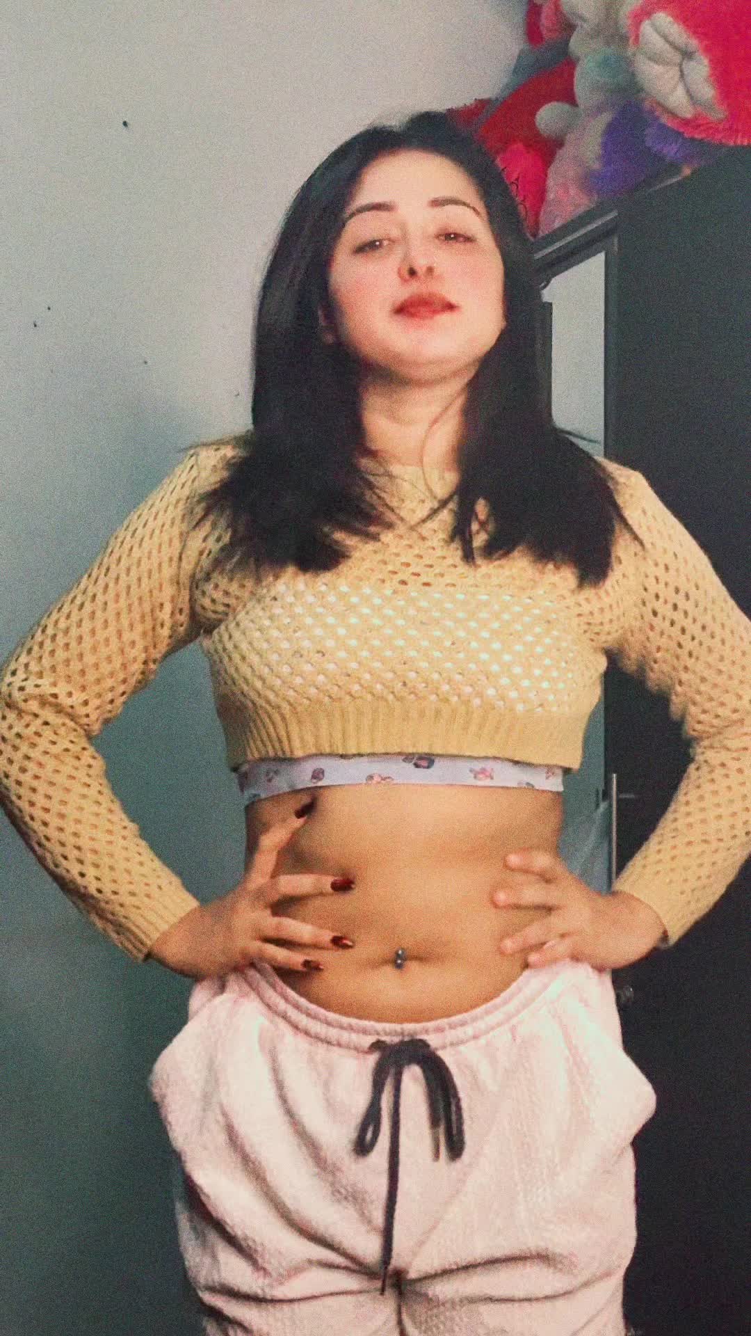 @𝐒𝐡𝐚𝐧𝐮•.⋆👸🏼💜
