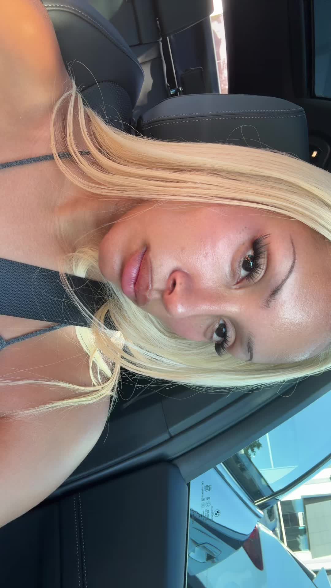 @Naomi Sharon
