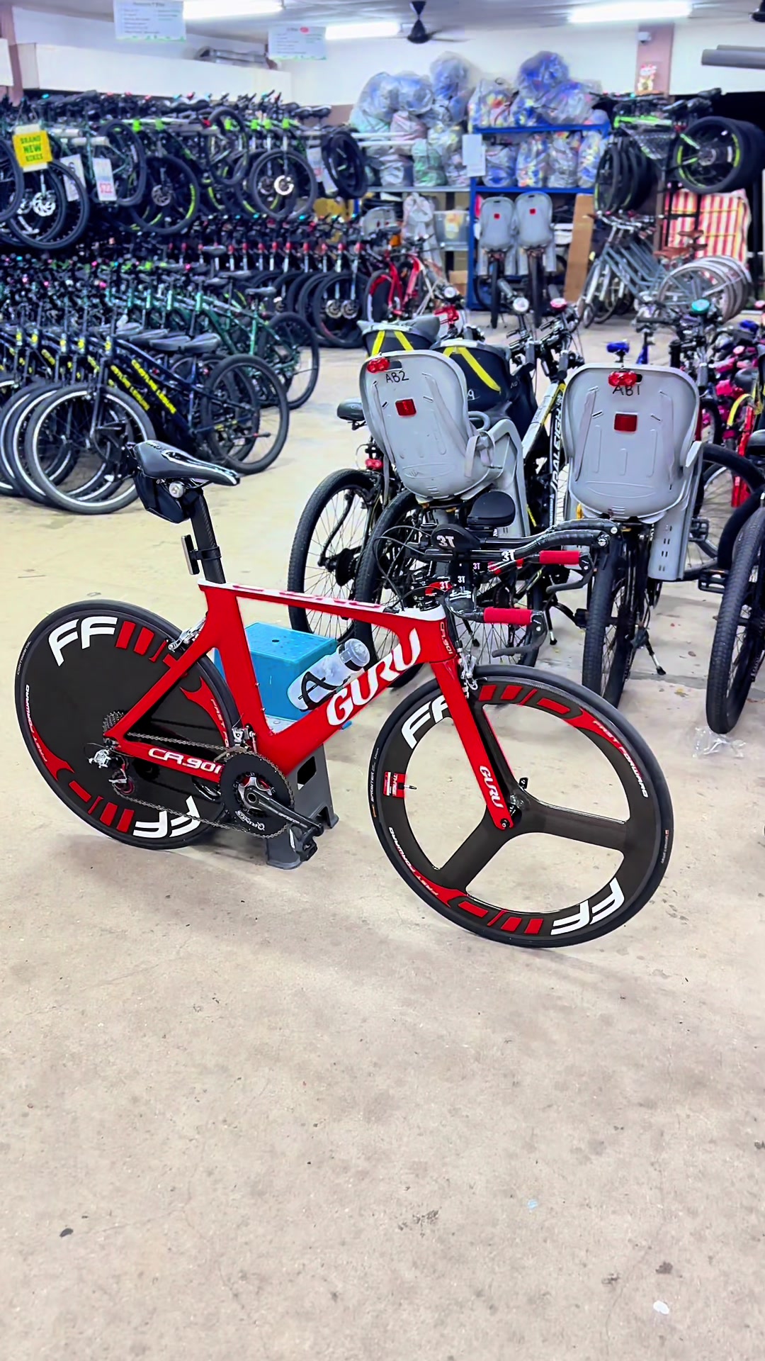 @꧁🚴♂️MICHAEL HTUT KHAUNG🇸🇬꧂