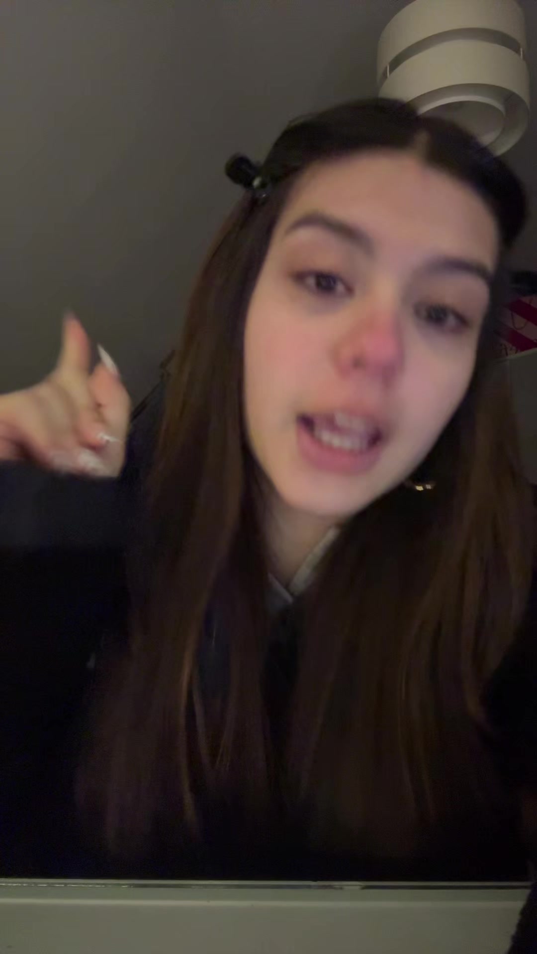 @𝓘si