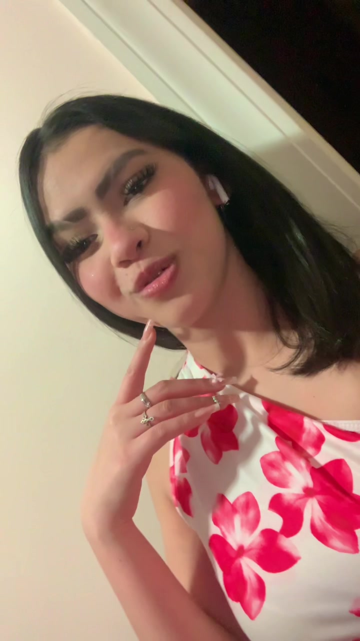 @“Sofia🌷👸🏻”