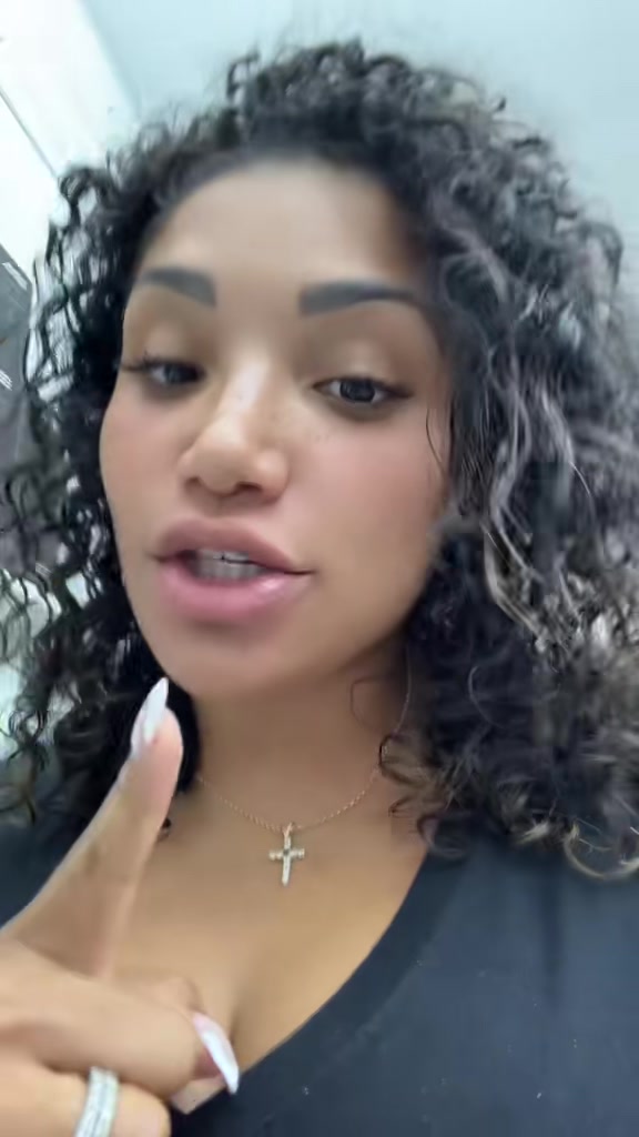 @Baraguz