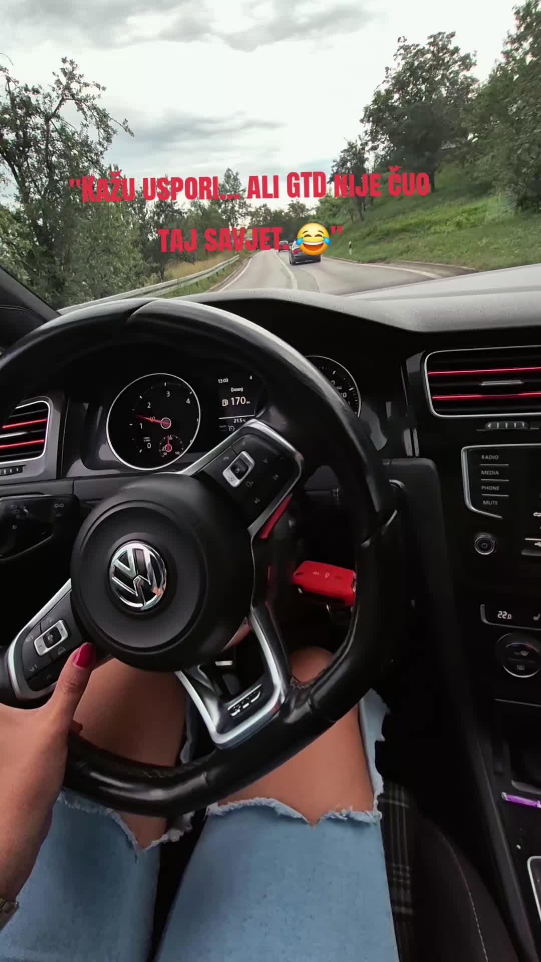 @Mely666👹