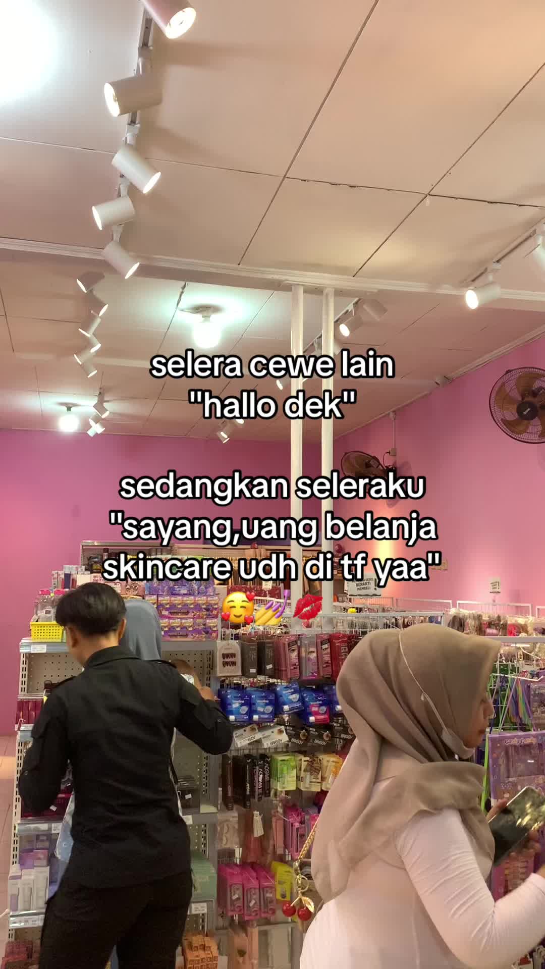 @RaraBeauty_Comal
