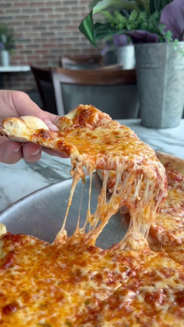 @Antonio&rsquo;s Pizza