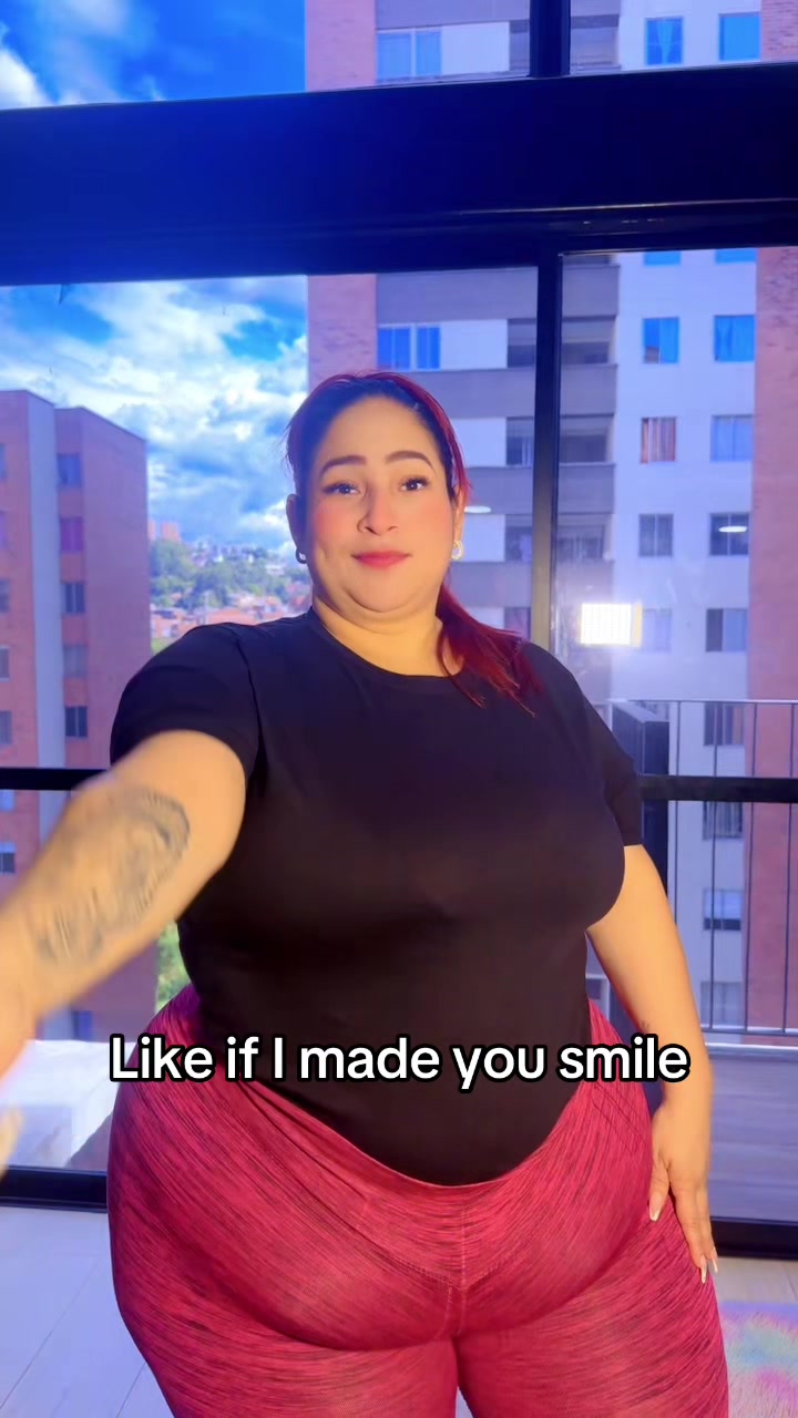 @lolaqueen1