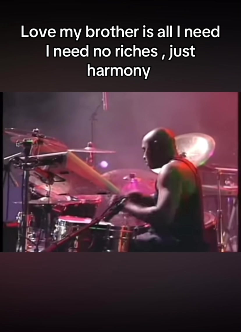 @kofibiss
