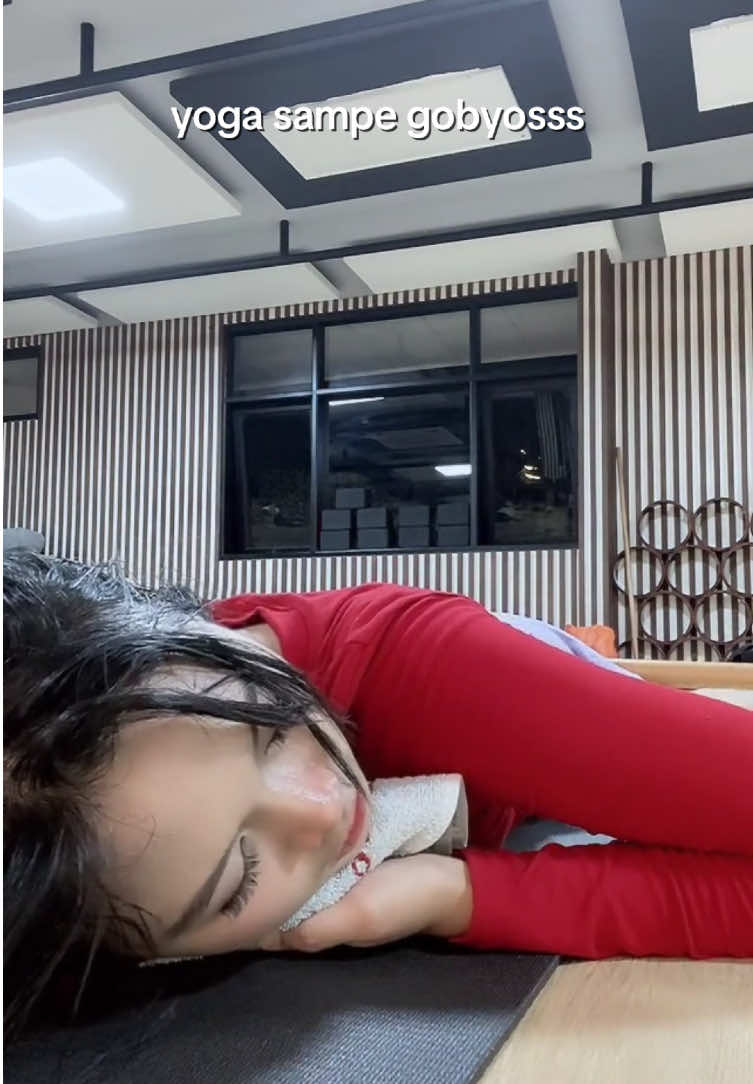@putri | yoga enthusiast