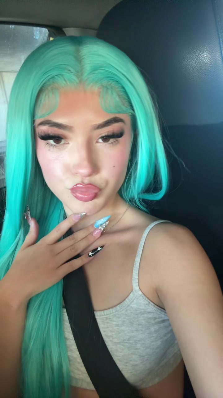 @&deg;❀.ೃ࿔*