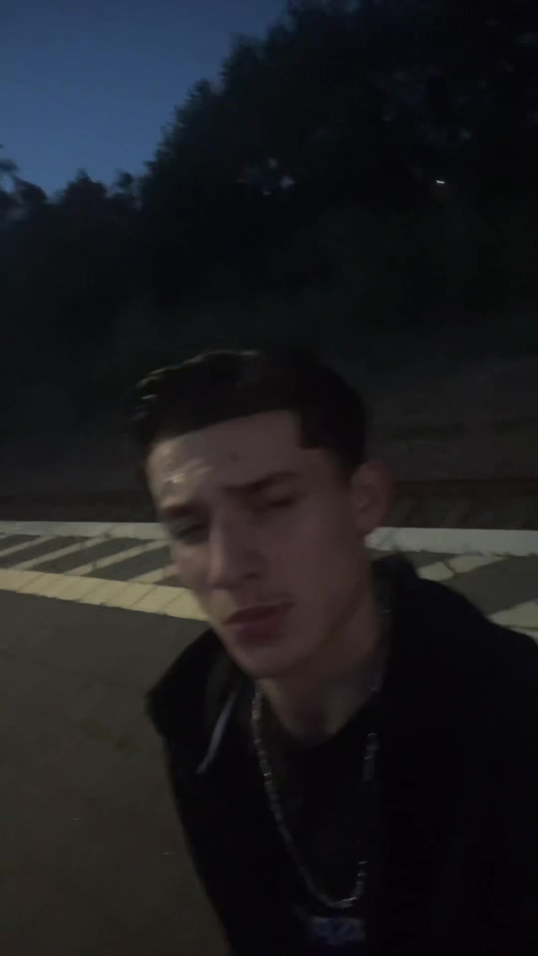 @𝐙