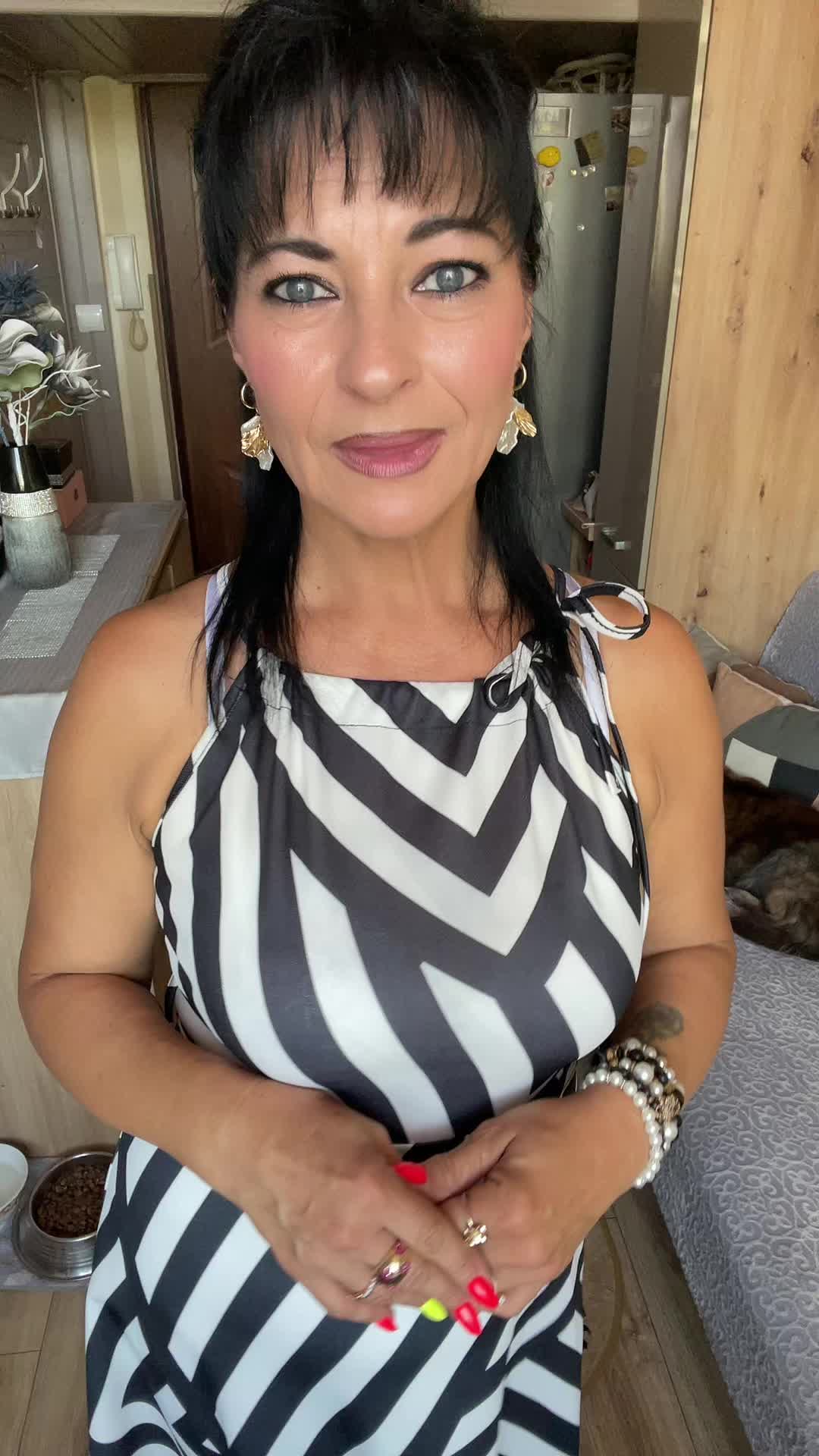 @Róża _Queen 🌹👑