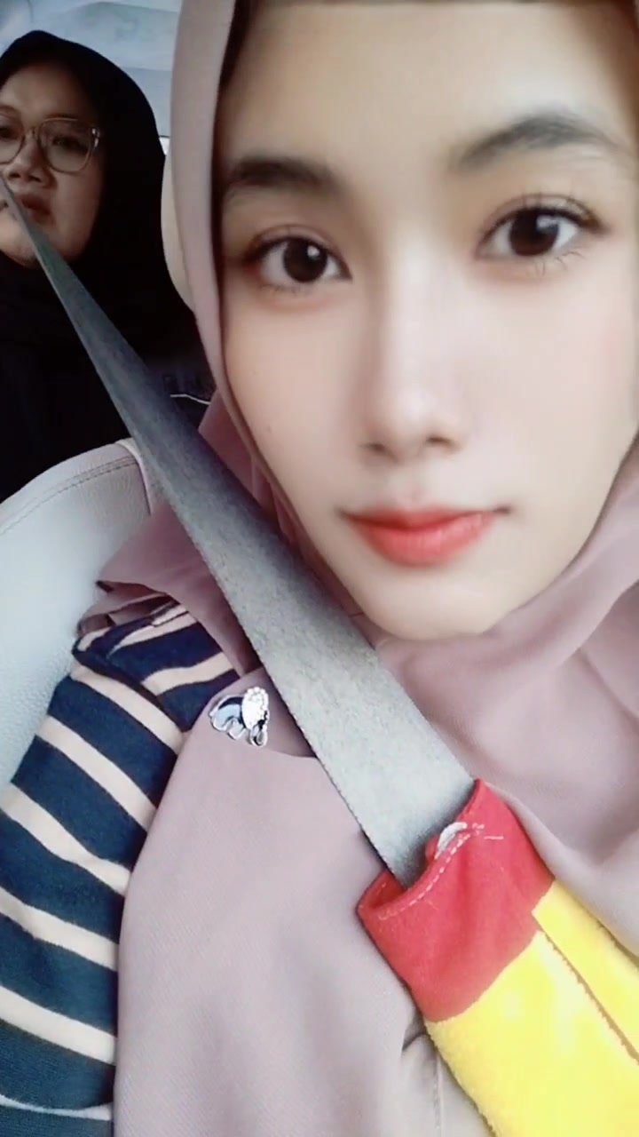 @Cewe'_Jawa 🥰