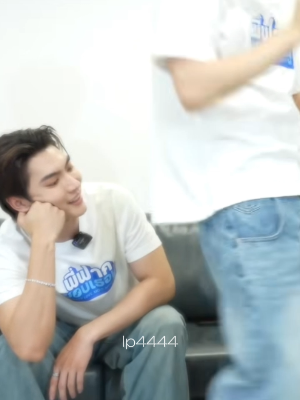 @Cô bé đu EulBoss💖