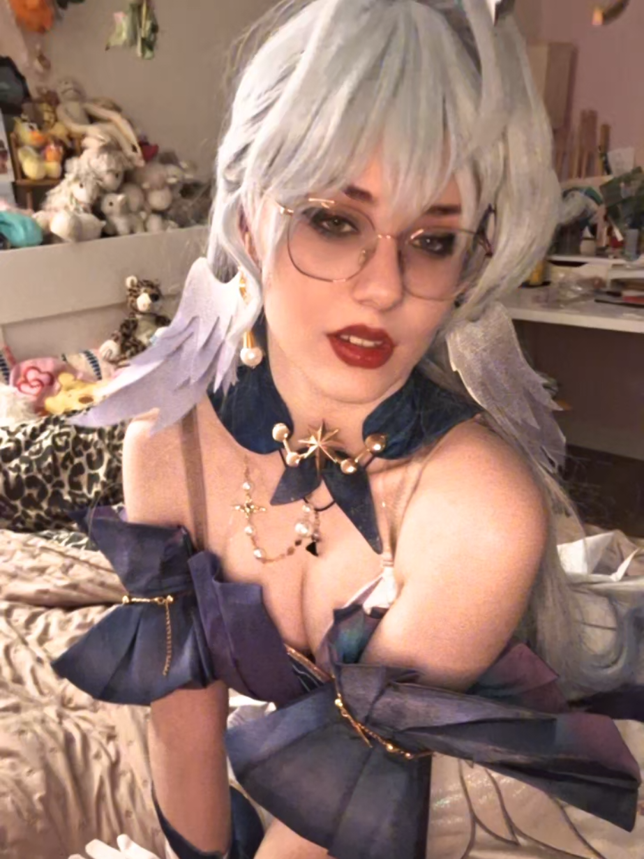 @❀𝙲𝚒𝚗𝚍𝚢✝️♀️❀