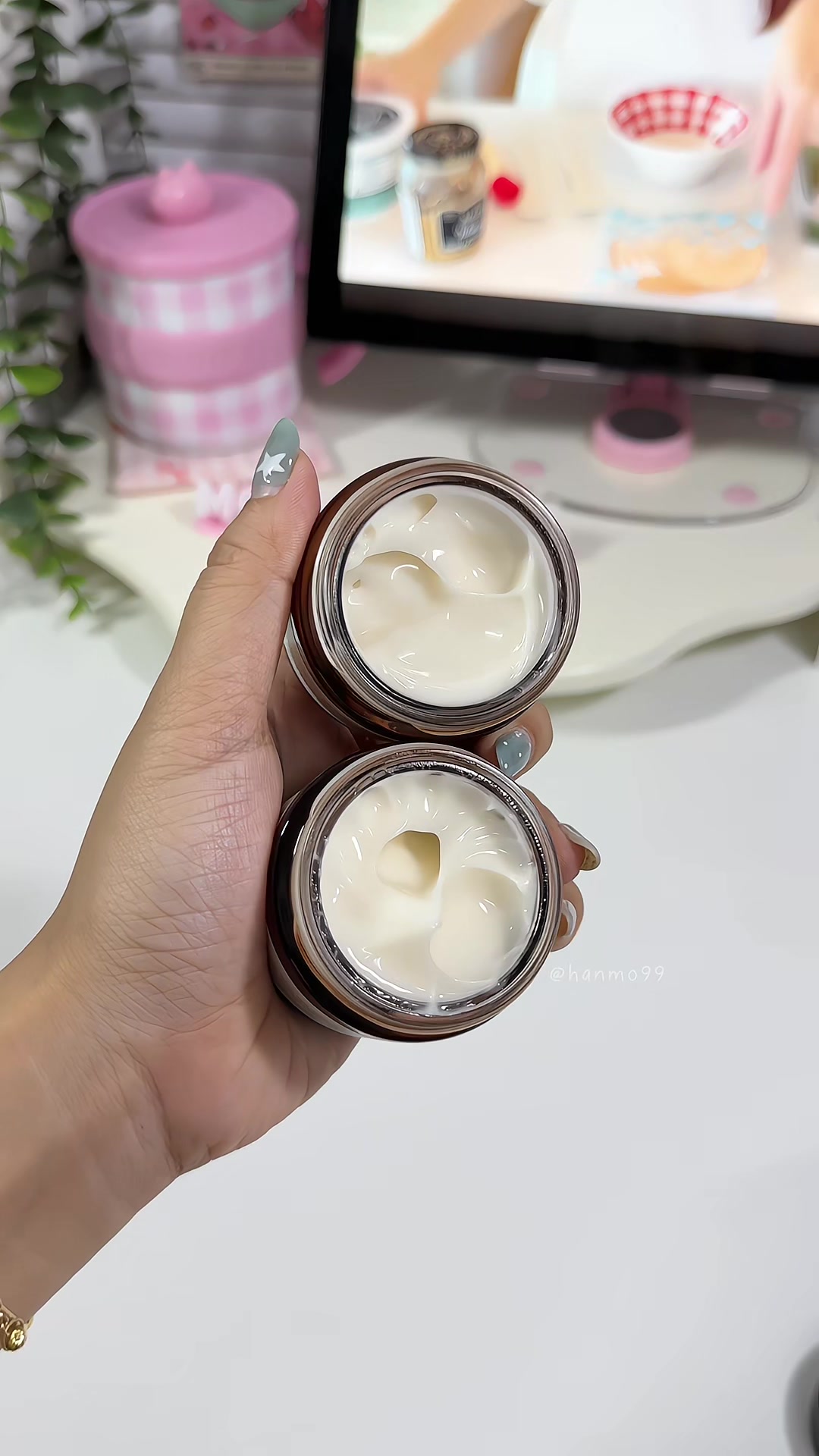 @𝙼ỡ 𝚁𝚎𝚟𝚒𝚎𝚠 ✨🧸