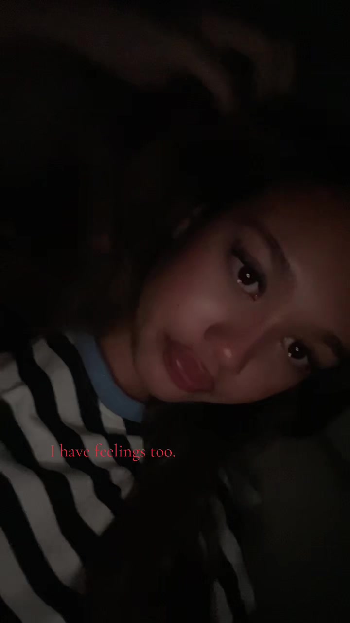 @๐๐๐ฅ๐ข๐_๐จ๐๐๐ข๐๐ข๐๐ฅ.