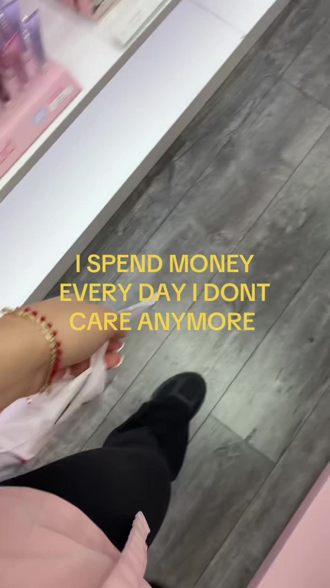 @luxbeautybakersfield