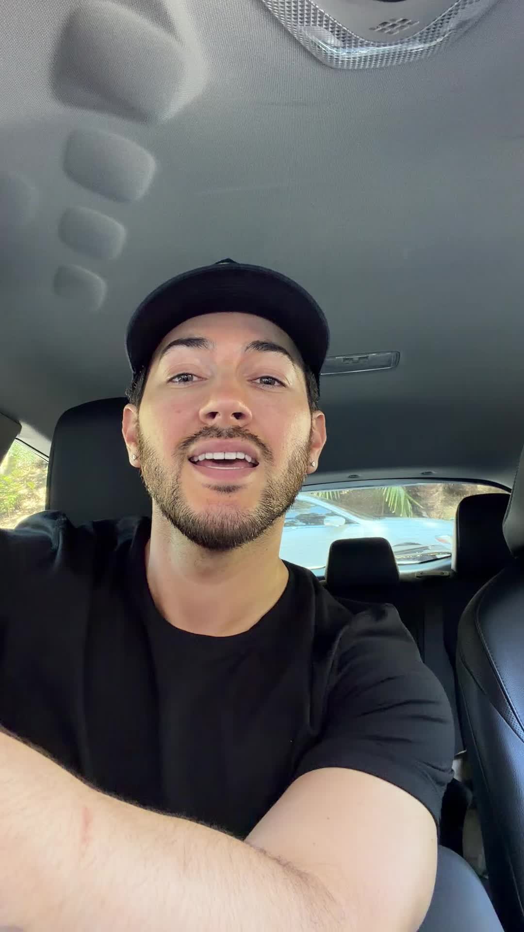 @MannyMua